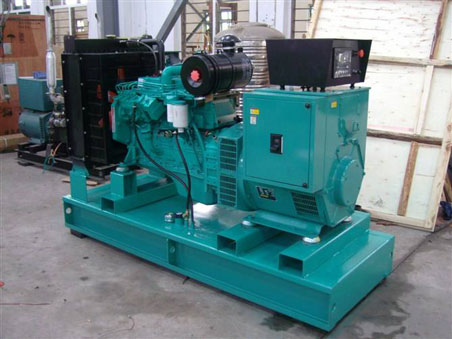 林西200kw康明斯柴油发电机组图片 林西200kw康明斯柴油发电机组图片